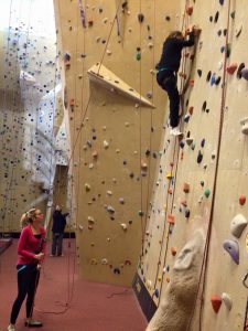 Baudien en Margryt klimmen samen